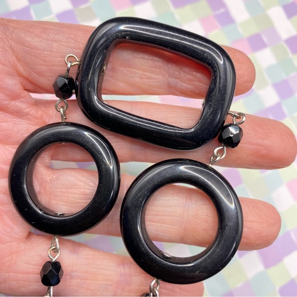 WHITE HOUSE BLACK MARKET Glass Geometric Toggle Clasp Silver Tone Bracelet - Picture 3 of 6